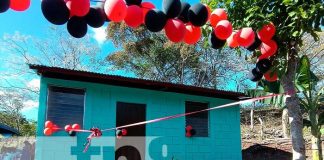 Foto: Entregan 8 viviendas dignas en la comarca Apompua de Juigalpa / TN8