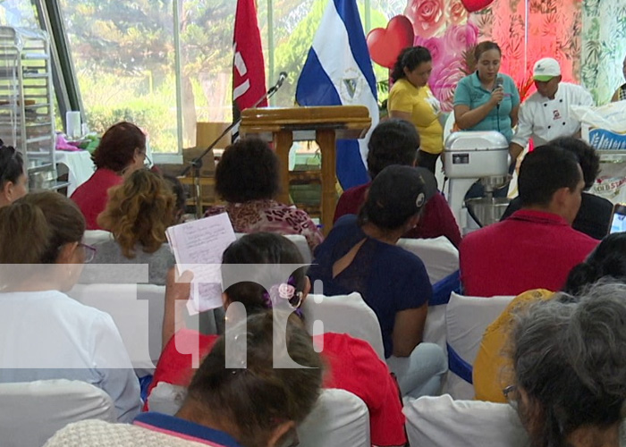 Foto: El MEFCCA realiza el festival pastelero "Detalle Dulce Con Amor" en Managua /Tn8