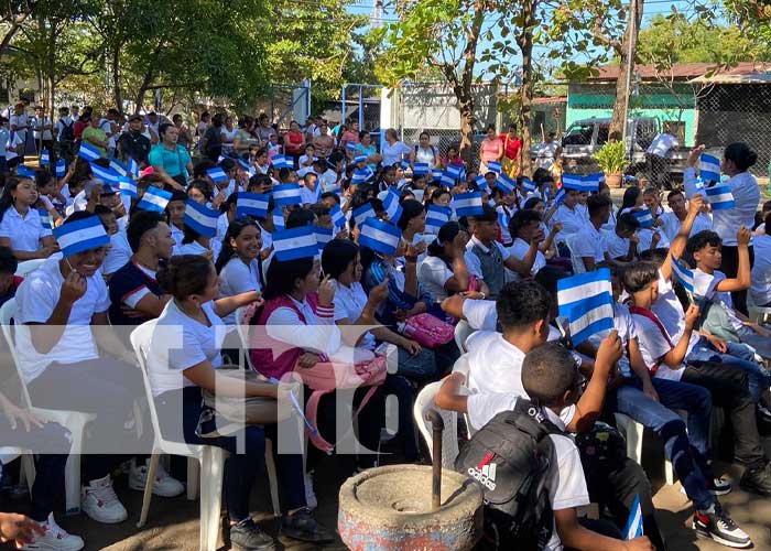 Foto: Inician las clases en la modalidad a distancia en el campo de Chinandega /Tn8