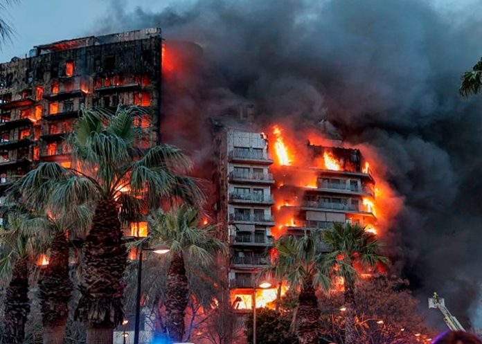 Foto: Incendio en Valencia España /cortesía