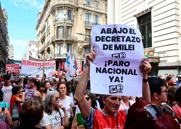 Foto: Profesores en Argentina alzan la voz /cortesía