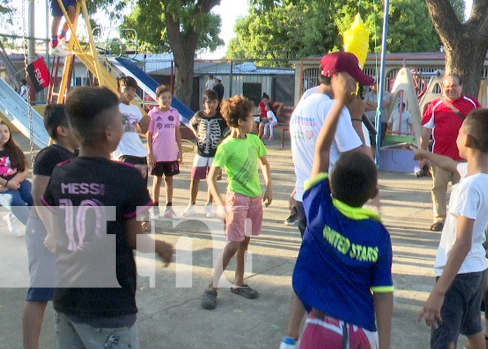 Foto: Niños y niñas disfrutan de juegos tradicionales en el D-IV de Managua/TN8