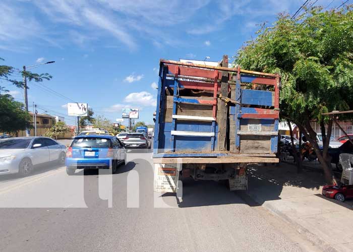 Foto: Cadete de taxi impacto en camión ganadero en Estelí/Cortesía