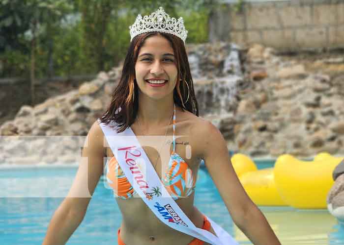 Juleydi Zeledón se corona como la Reina de Verano 2024 en Jalapa