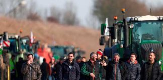Foto: Francia: Agricultores protestan y Macron cancela debate / Cortesía