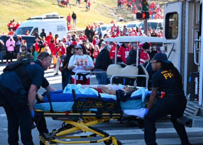 Terror en EE.UU.: Tiroteo en pleno desfile del Super Bowl deja varios heridos