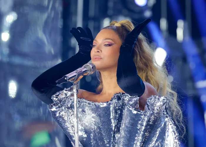 Beyoncé anuncia nuevo álbum en el Super Bowl LVIII