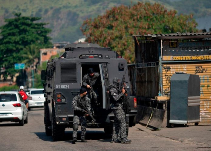 Al menos 7 muertos en una operación policial en Brasil
