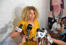 Mujer es víctima de robo en República Dominicana