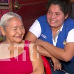Adultos mayores llenos de sonrisas en Casa Club de Managua