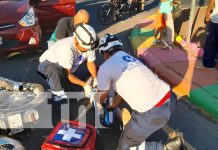 Foto: Mujer lesionada tras accidente de tránsito en Carretera Nueva a León / TN8