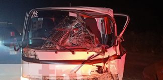 Foto: Tragedia en Tipitapa: Dos motociclistas mueren al estrellarse contra un camión/TN8