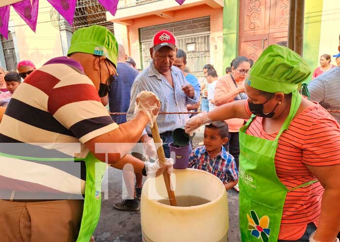 Foto: Leoneses piden chicha de maíz negrito en honor a San Benito / TN8