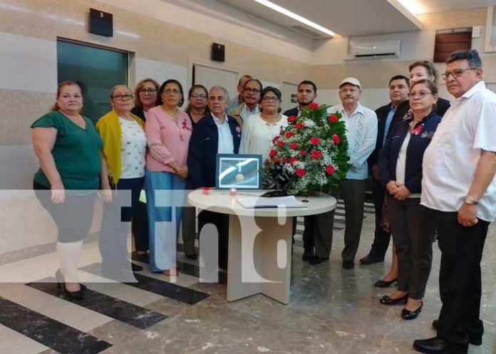 Gobierno de Nicaragua firma libro de condolencias en la Embajada de Rusia tras atentado