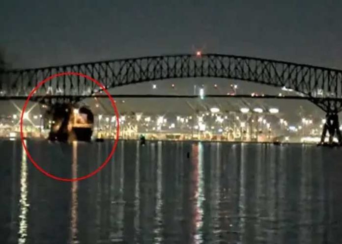 Barco derriba un puente de Baltimore, Estados Unidos dejando 20 desaparecidos