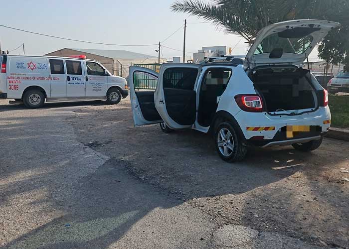 Tres heridos en un ataque contra un bus escolar en Cisjordania
