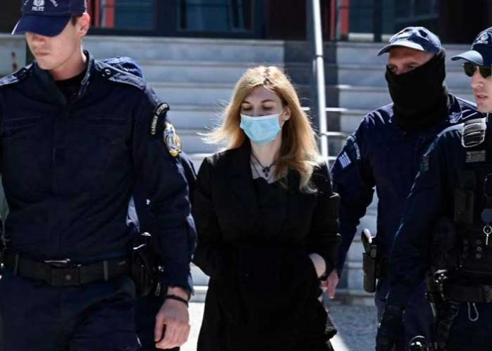 Madre condenada a cadena perpetua en Grecia