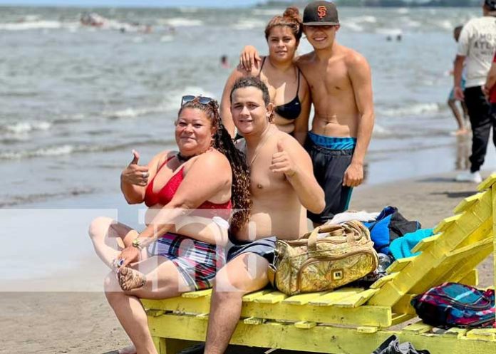 Foto: ¡Full! Turistas nacionales y extranjeros abarrotan las playas de Rivas esta Semana Santa/TN8
