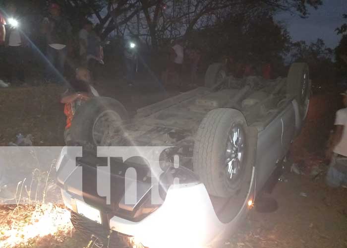 Foto: La imprudencia, el alcohol y la alta velocidad casi provocan otra desgracia en Nandaime/TN8