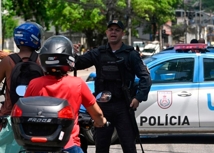 15 criminales detenidos en Brasil