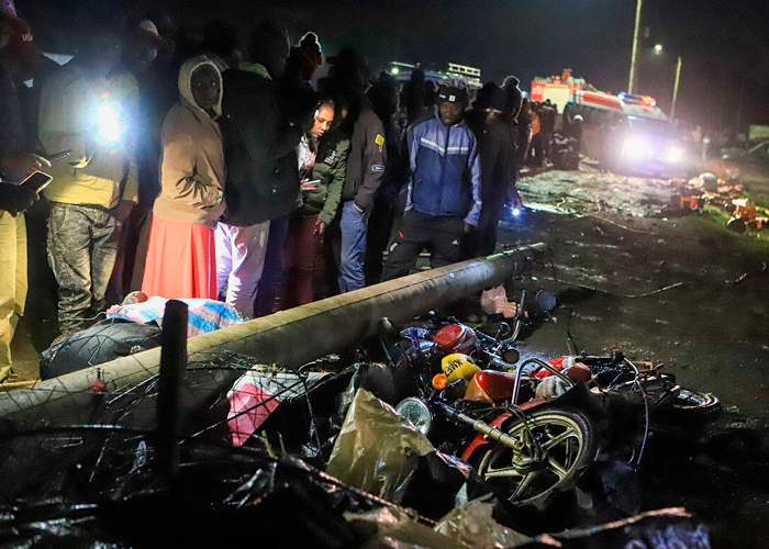 Once estudiantes mueren en un accidente en Kenia