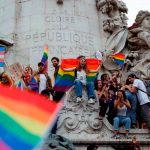 Francia pide "perdón" a los homosexuales perseguidos