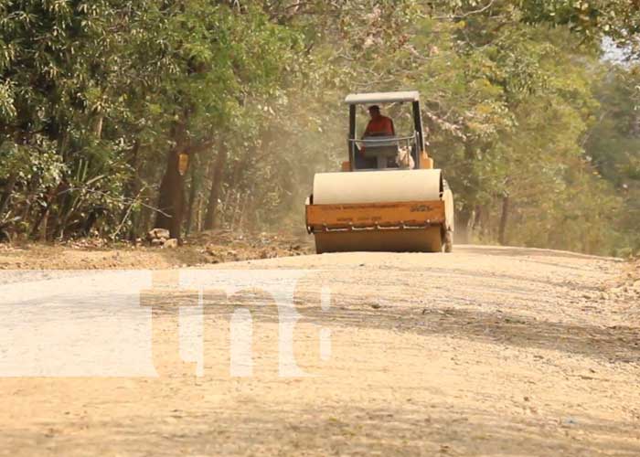 Foto: Mejoramiento de caminos en la zona rural de Nandaime / TN8