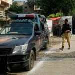 Mujer pakistaní muere estrangulada a manos de su hermano