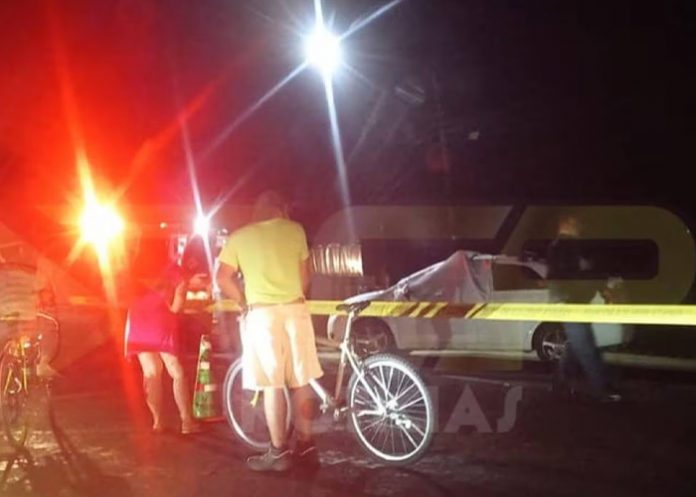 Hombre asesinado a balazos mientras conducía su carro en Costa Rica
