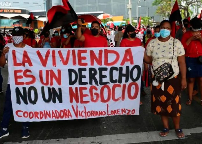 Foto: Marchan en Panamá /cortesía