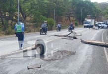 Tráiler choca de frente contra autobús en la carretera Juigalpa-Managua