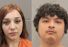 Padres arrestados tras encontrar muertas en su cuna a sus gemelas en Houston