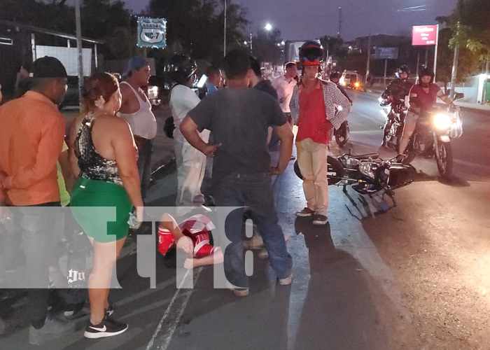 Motociclista lesionado tras colisión con taxi en Juigalpa