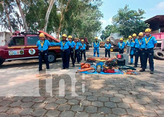 Bomberos Nicaragua realizan ejercicio demostrativo
