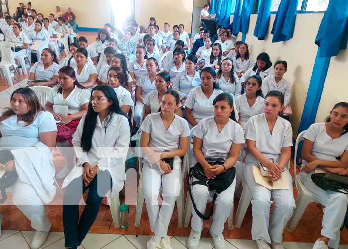 Equipo de 198 profesionales al servicio de Matagalpa