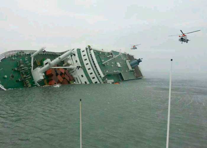 12 personas muertas tras el vuelco de un barco en China