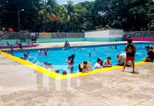 Familias nicaragüenses visitan el centro recreativo Xilonem