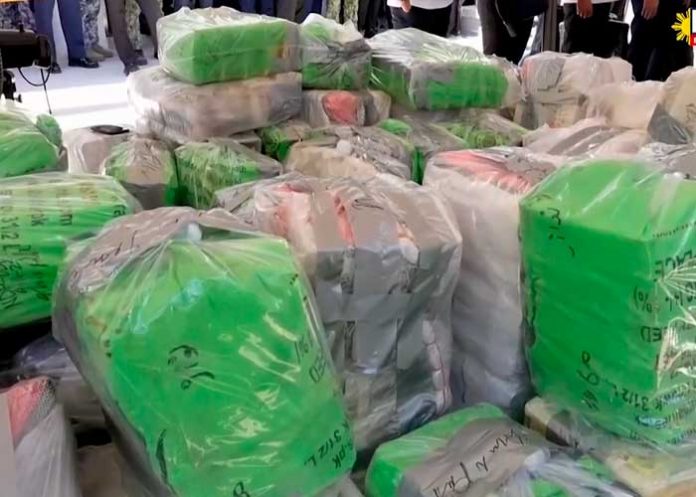 Policía de Filipinas se incauta 1,8 toneladas de metanfetaminas