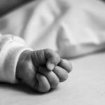 La bebé que resucitó durante su funeral en Paraguay, finalmente murió en un hospital