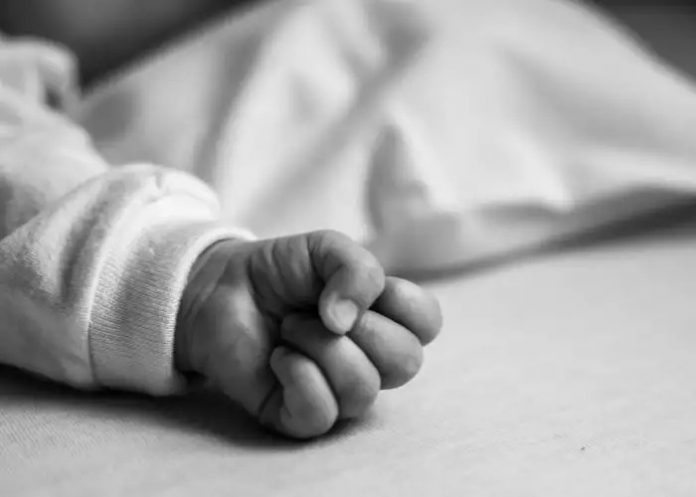 La bebé que resucitó durante su funeral en Paraguay, finalmente murió en un hospital