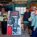 Foto: Entregan motores marinos a pescadores del Caribe Sur / Cortesía