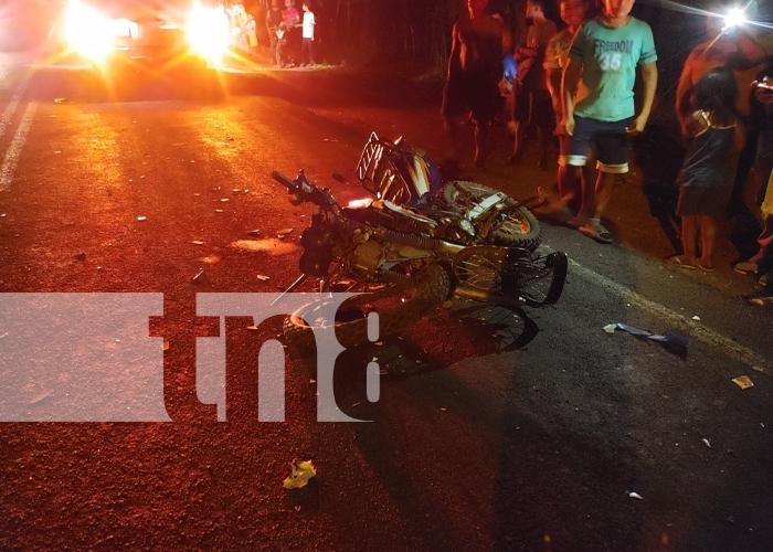 Motociclista en estado crítico tras grave accidente vial en Granada