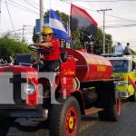 Foto: Desfile colorido por las calles de Managua, mostrando todo sobre los bomberos / TN8