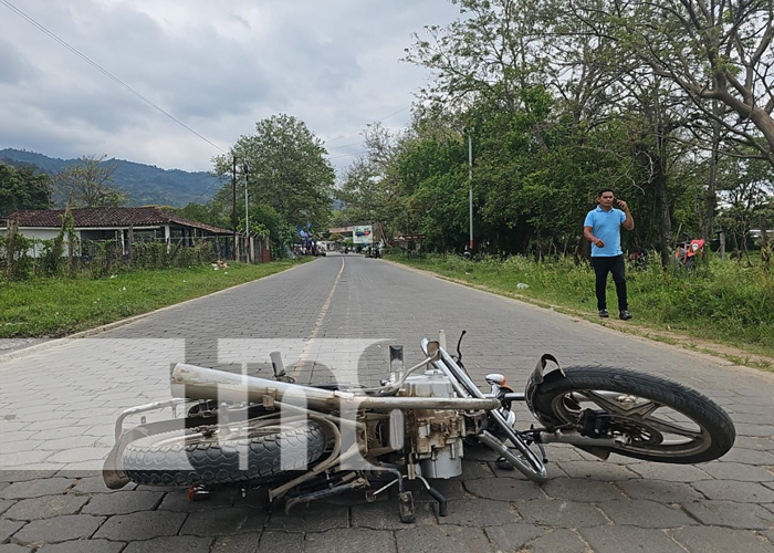 Foto: Presunto exceso de velocidad causó que un motociclista provocara accidente en Jalapa/TN8
