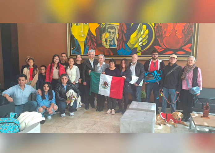 México Evacua su Personal de Ecuador Tras Ataque a la Embajada