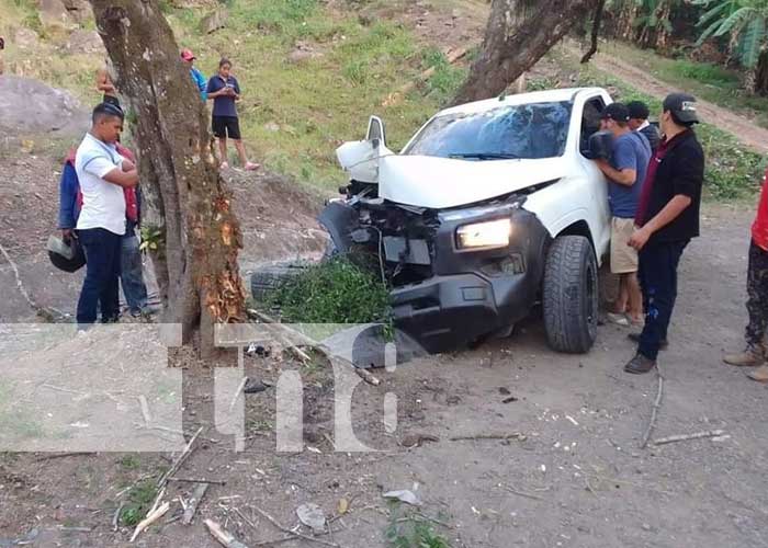Foto: Mortal accidente en carretera Matagalpa-La Dalia / TN8