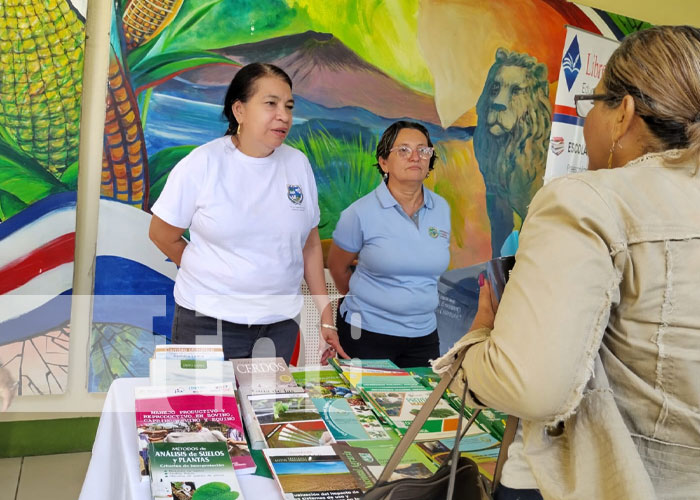 Foto: Día Mundial del Libro desde la Universidad Agraria / TN8