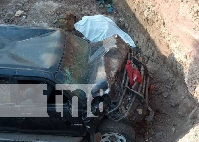 Foto: Trágico accidente de tránsito en El Jicaral, León / TN8