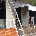 Foto: Radiotécnico se lleva el susto de su vida, por incendio en su local en Masaya/TN8
