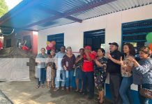 Gobierno entrega vivienda digna a familia en Chinandega